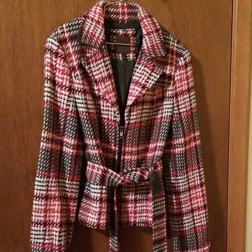 Limited zip wool jacket